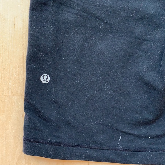 Lululemon Black Bermuda Short - Picture 3 of 4